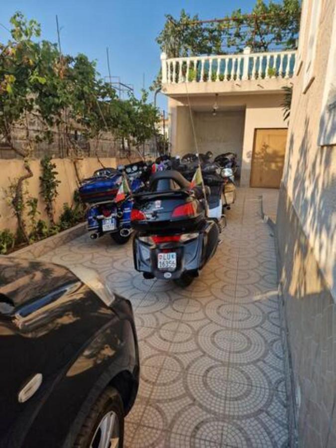 Vila Lika Durrës Exteriör bild